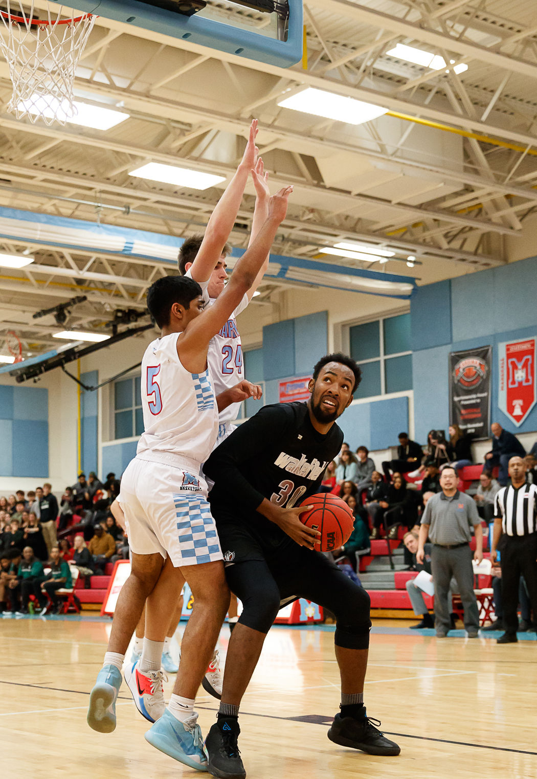 Marshall vs. Wakefield boys hoops 15